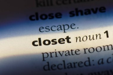 dolap tek kelimeyle bir sözlük. dolap kavramı