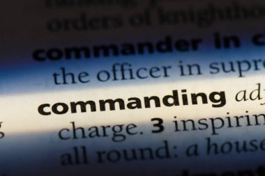 bir sözlüğü'ndeki sözcüğü komuta. komut verme kavramı