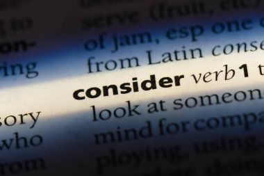 bir sözlüğü'ndeki sözcüğü göz önünde bulundurun. kavram düşünün