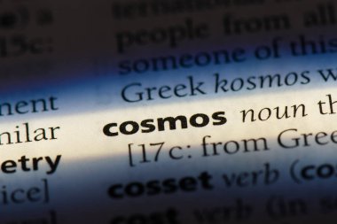 bir sözlük Cosmos Word'de. evren kavramı