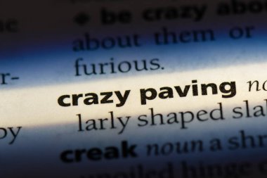 bir sözlüğü'ndeki sözcüğü pawing deli. deli pawing kavramı