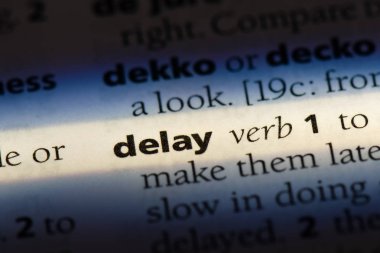 bir sözlüğü'ndeki sözcüğü gecikme. gecikme kavramı