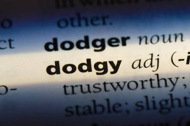 çok tehlikeli kelime sözlüğe. çok tehlikeli kavramı