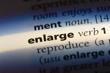 bir sözlüğü'ndeki sözcüğü büyütmek. kavram büyütmek