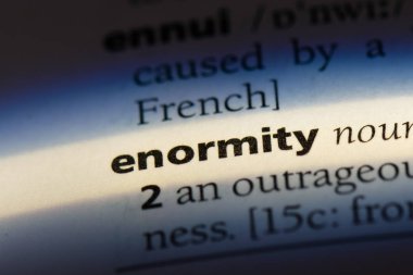 kötülük Word'de bir sözlük. kötülük kavramı