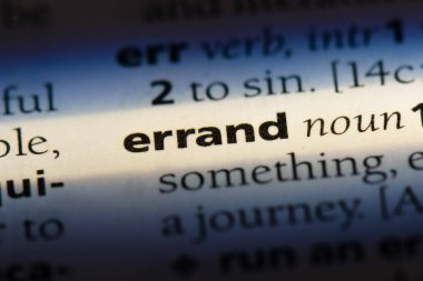 bir sözlüğü'ndeki tamamlanmasına sözcüğü. ayak işi kavramı