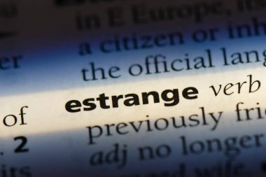 bir sözlüğü'ndeki sözcüğü estrange. kavram estrange