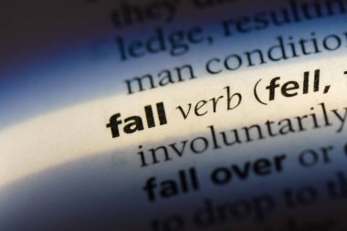 bir sözlüğü'ndeki sözcüğü düşmek. Güz konsepti