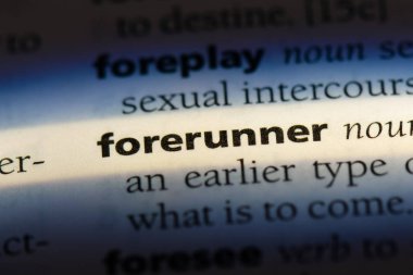 bir sözlüğü'ndeki öncüsü sözcüğü. öncüsü kavramı