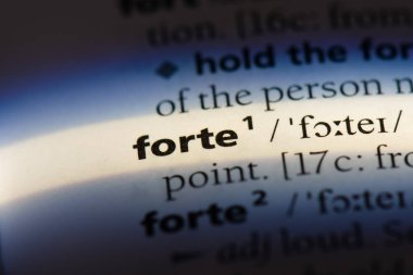 bir sözlüğü'ndeki Forte sözcüğü. Forte kavramı
