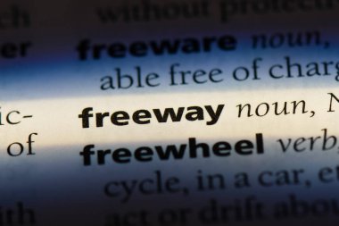 Otoban Word'de bir sözlük. çevre yolu kavramı