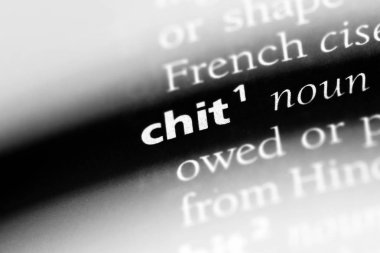 bir sözlüğü'ndeki pusula sözcüğü. küçük çocuk kavramı