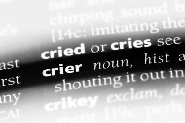bir sözlüğü'ndeki Crier sözcüğü. Crier kavramı
