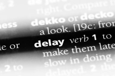 bir sözlüğü'ndeki sözcüğü gecikme. gecikme kavramı