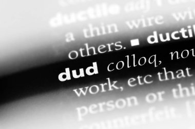 işe yaramaz bir sözlük tek kelimeyle. işe yaramaz kavramı