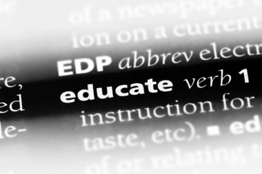 bir sözlüğü'ndeki sözcüğü eğitmek. kavram eğitmek