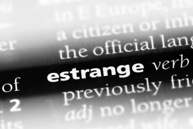 bir sözlüğü'ndeki sözcüğü estrange. kavram estrange