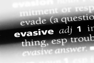 bir sözlüğü'ndeki kaçamak sözcüğü. kaçamak kavramı