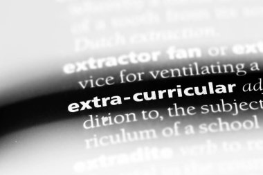 ders dışı tek kelimeyle bir sözlük. ders dışı kavramı