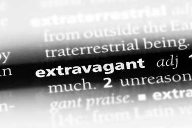 bir sözlüğü'ndeki abartılı sözcüğü. savurgan kavramı