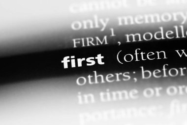 bir sözlüğü'ndeki ilk sözcüğü. ilk konsept