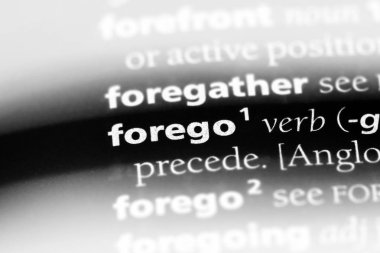 bir sözlüğü'ndeki sözcüğü vazgeçmek. kavram vazgeçmek