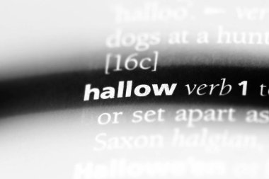 bir sözlüğü'ndeki sözcüğü hallow. kavram hallow.