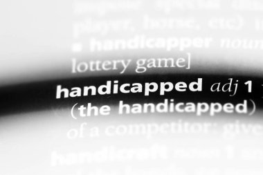 özürlü tek kelimeyle bir sözlük. özürlü kavramı.