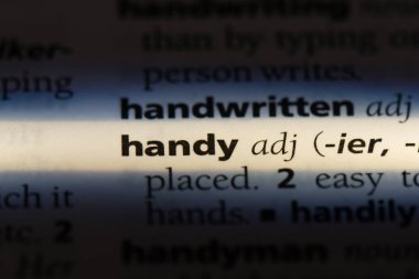 kullanışlı tek kelimeyle bir sözlük. kullanışlı kavramı.