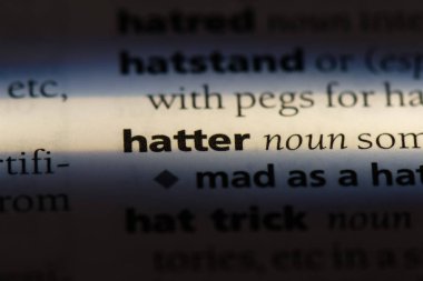 Şapkacı Word'de bir sözlük. Şapkacı kavramı.