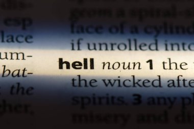 bir sözlüğü'ndeki cehennem sözcüğü. cehennem kavramı.