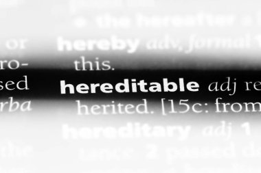 hereditable sözcük sözlüğe. hereditable kavramı.