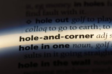 delik ve köşe tek kelimeyle bir sözlük. delik ve köşe kavramı.