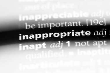 uygun olmayan sözcük sözlüğe. uygunsuz kavramı.