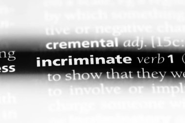 bir sözlüğü'ndeki sözcüğü suçlu. kavram suçlu.