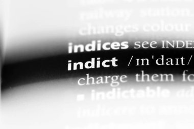 bir sözlüğü'ndeki sözcüğü suçlamak. kavram suçlamak.