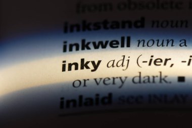 bir sözlüğü'ndeki Inky sözcüğü. Inky kavramı.