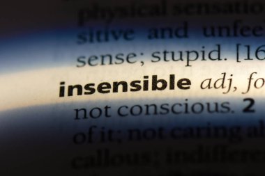 bir sözlüğü'ndeki duyarsız sözcüğü. duyarsız kavramı.