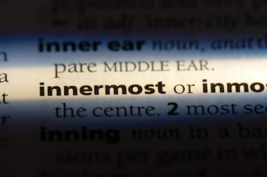 bir sözlüğü'ndeki en içteki sözcüğü. en içteki kavramı.