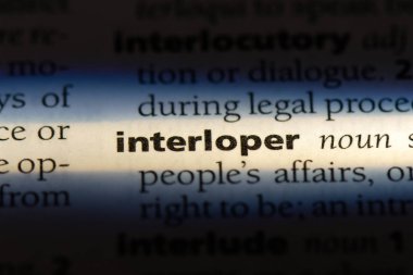 yetkisiz tüccar Word'de bir sözlük. yetkisiz tüccar kavramı.