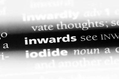 bir sözlüğü'ndeki içe doğru sözcüğü. içe doğru kavramı.