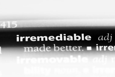 çaresiz tek kelimeyle bir sözlük. çaresiz kavramı.