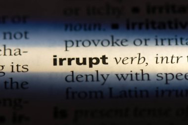 bir sözlüğü'ndeki sözcüğü irrupt. kavram irrupt.