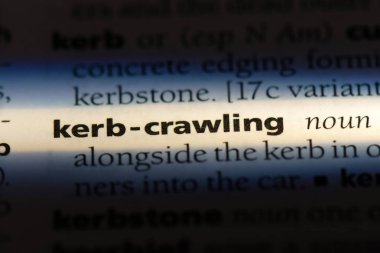 kaldırıma bir sözlük gezinme Word'de. kaldırıma gezinme kavramı.