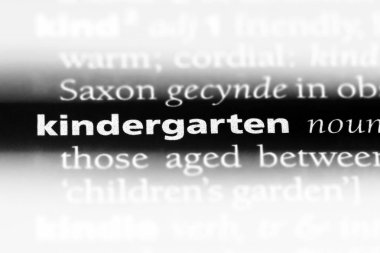 Anaokulu Word'de bir sözlük. Anaokulu kavramı.