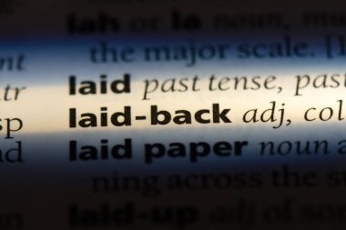 arka sözcük sözlükte koydu. arka kavramı koydu.