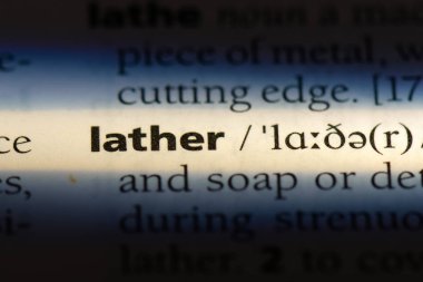 bir sözlüğü'ndeki sözcüğü köpük. ter kavramı.