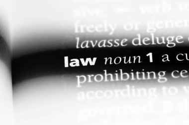 bir sözlüğü'ndeki hukuk sözcüğü. Hukuk kavramı.