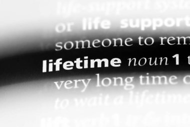 ömür boyu tek kelimeyle bir sözlük. ömür boyu kavramı.