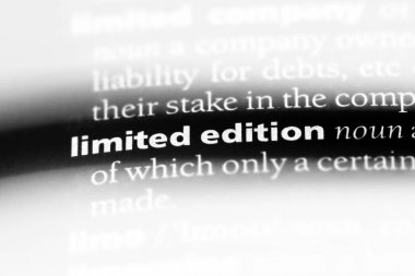 sınırlı sayıda sözcük sözlüğe. sınırlı sayıda kavramı.